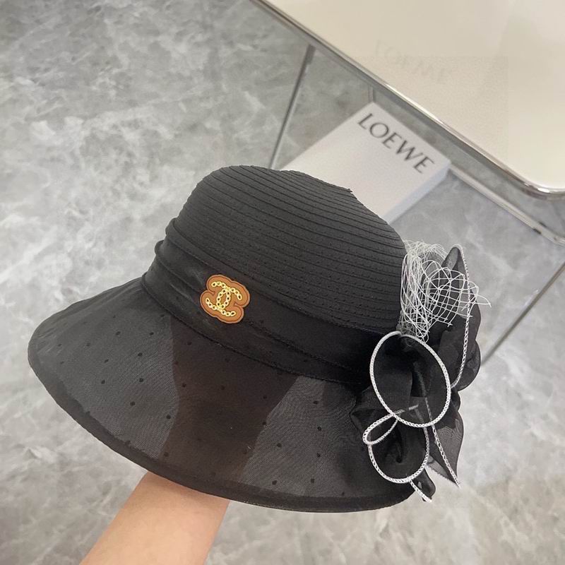 Chanel top hat (891)