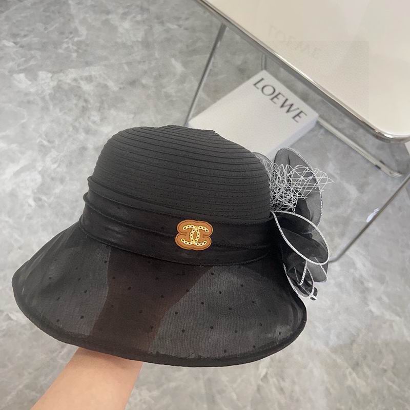 Chanel top hat (892)
