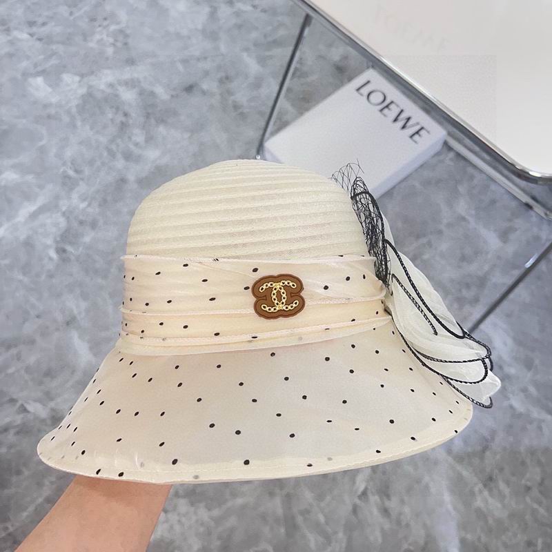 Chanel top hat (903)