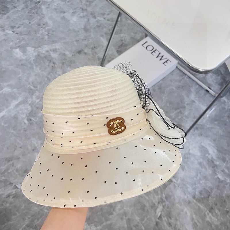 Chanel top hat (906)