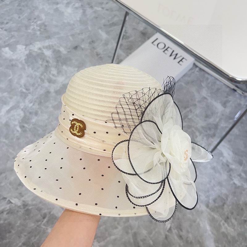 Chanel top hat (907)