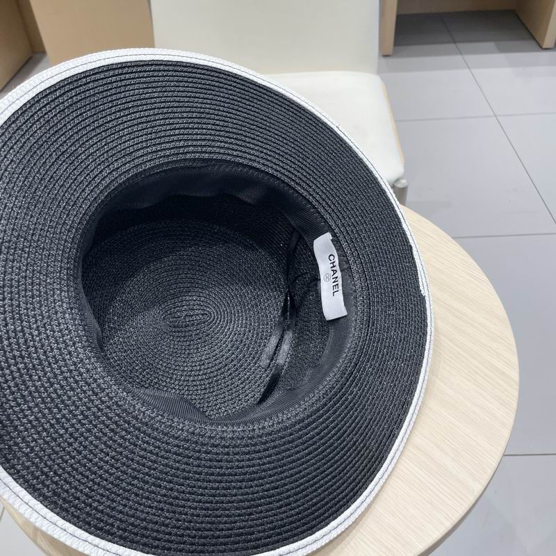 Chanel top hat (909)