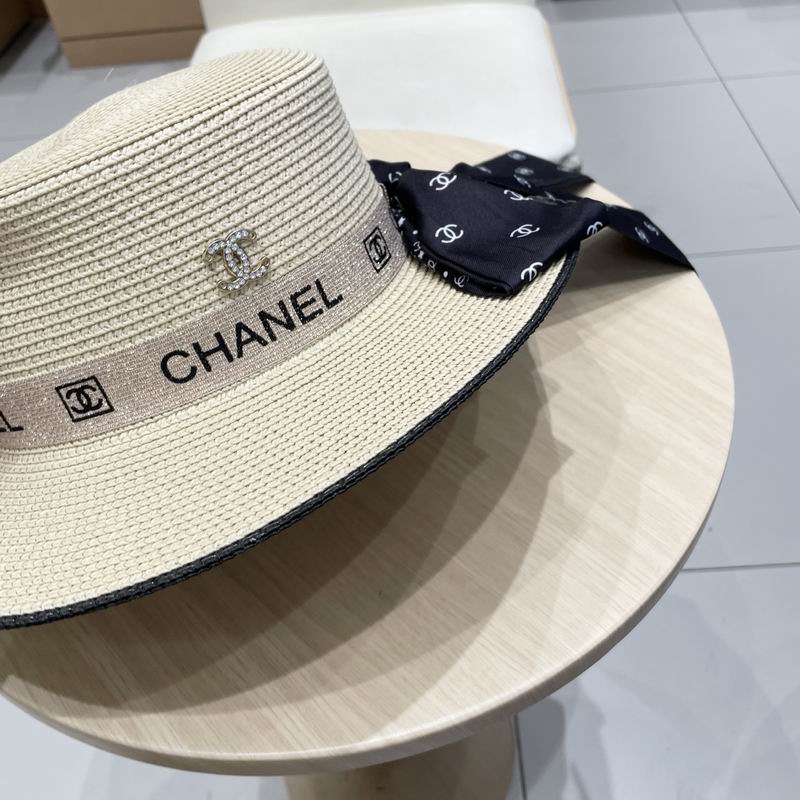 Chanel top hat (919)