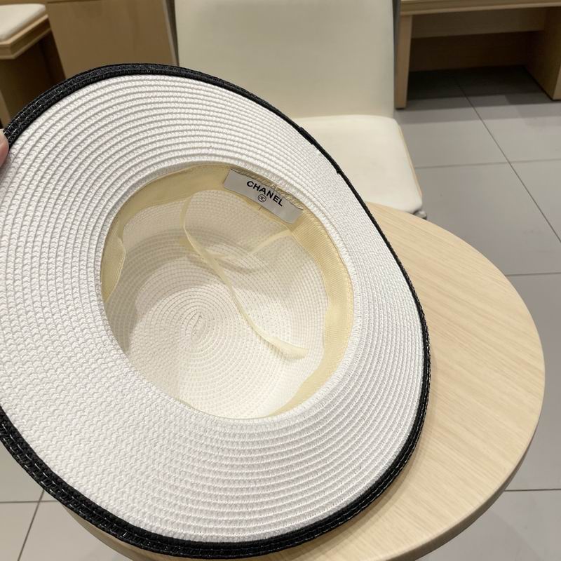 Chanel top hat (936)