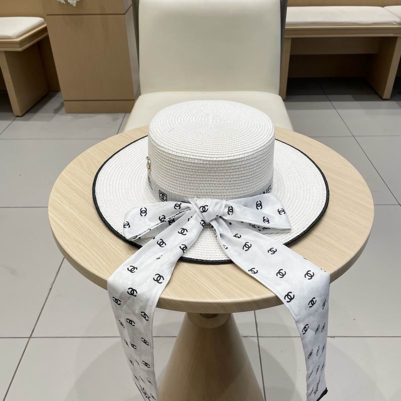 Chanel top hat (944)