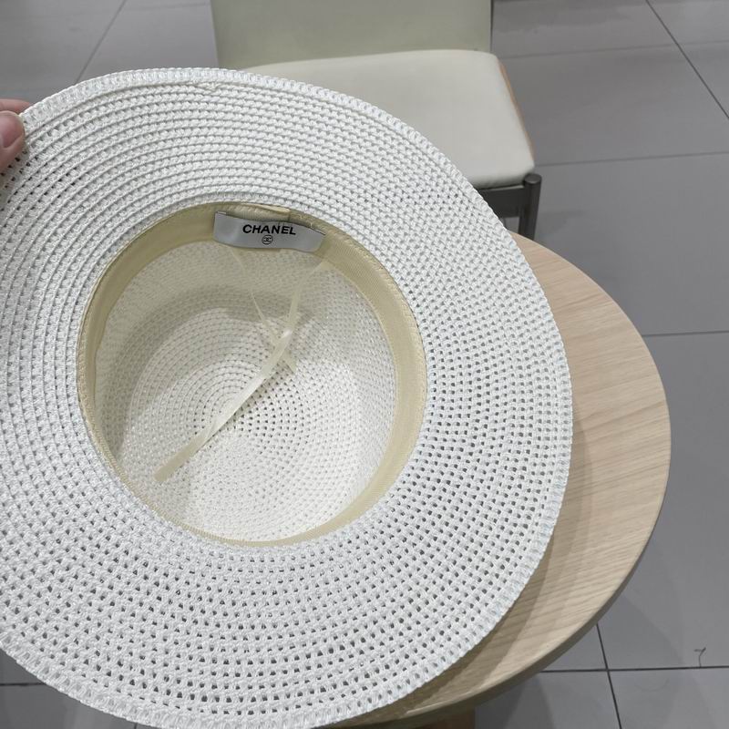 Chanel top hat (973)