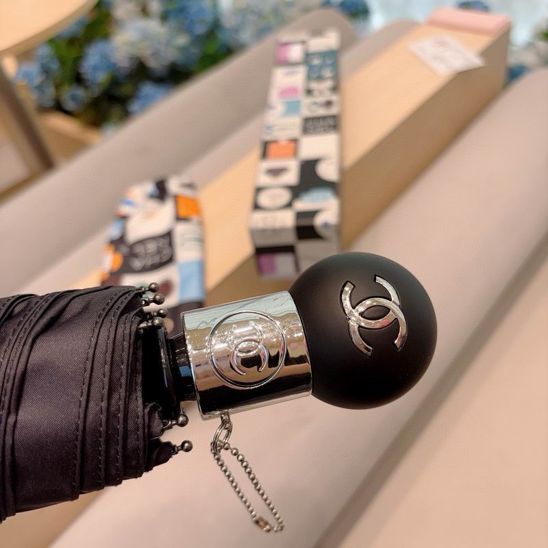 Chanel umbrella (1244)