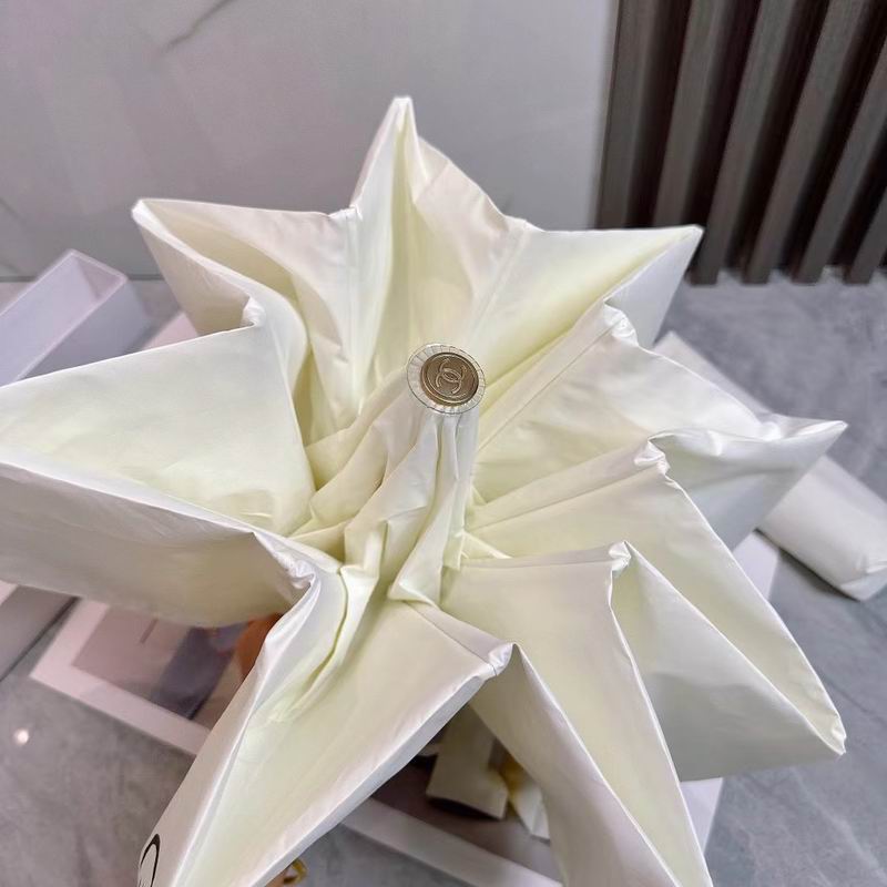 Chanel umbrella (156)