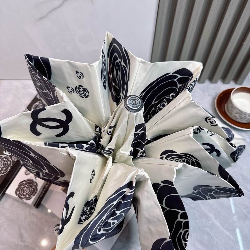 Chanel umbrella (237)