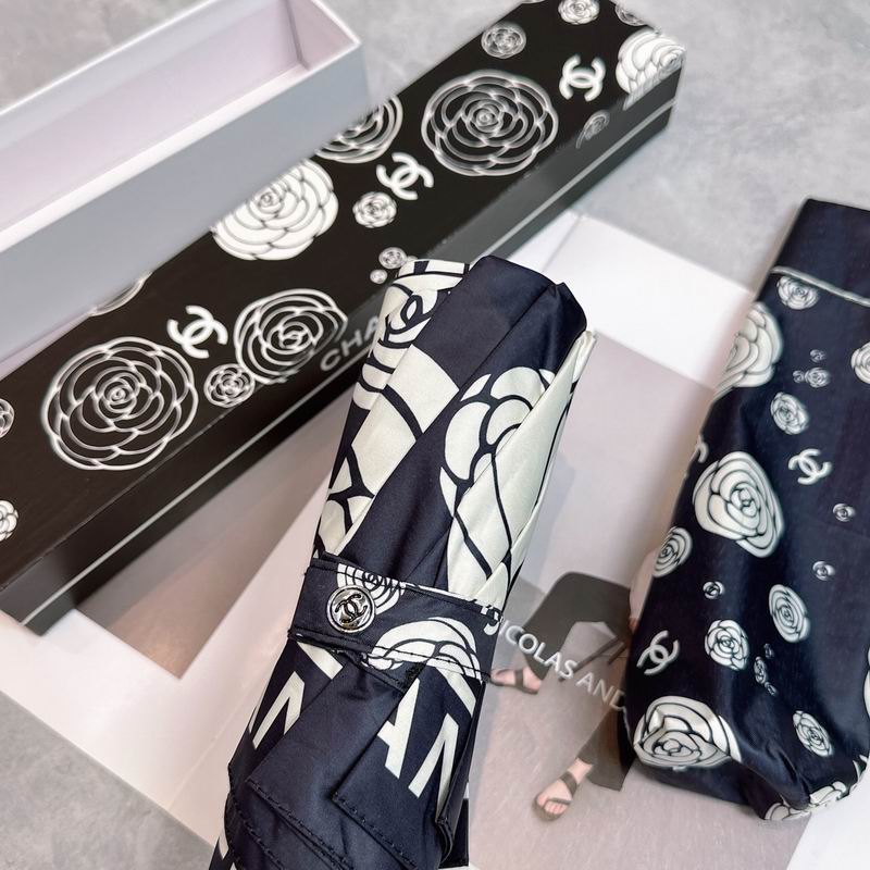 Chanel umbrella (246)