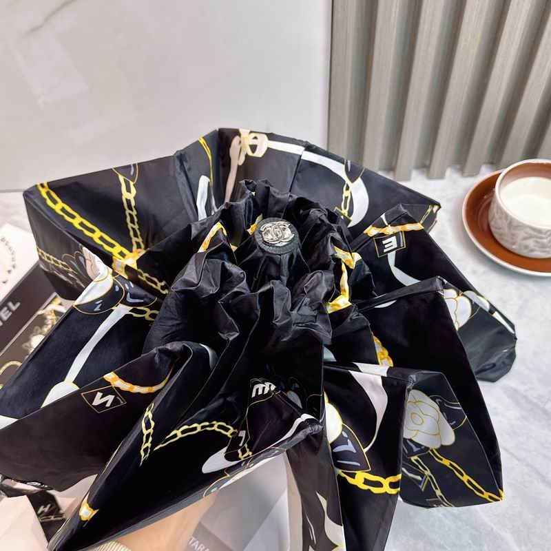 Chanel umbrella (318)