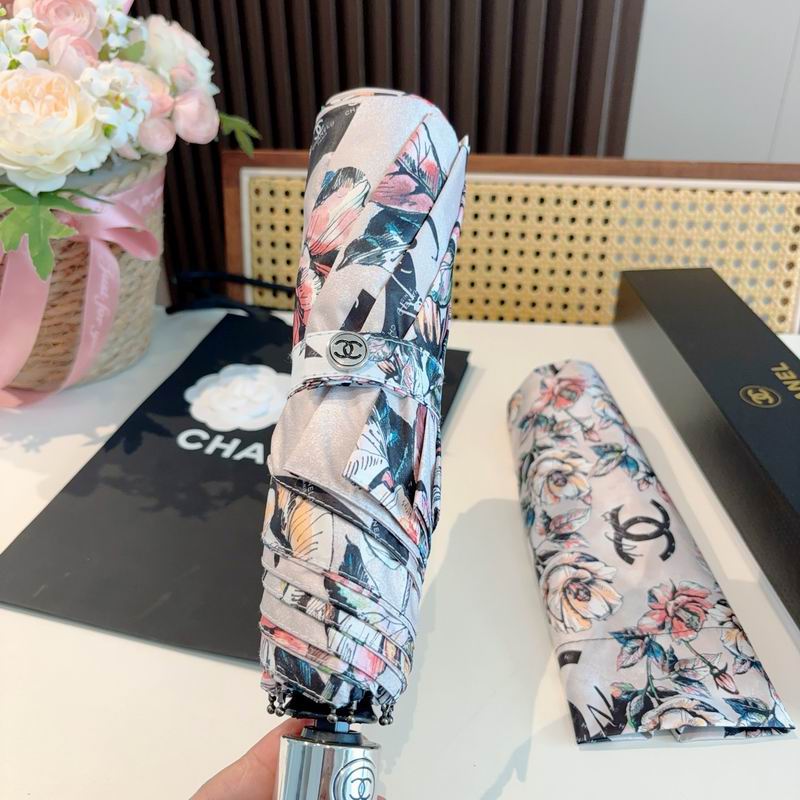 Chanel umbrella (902)