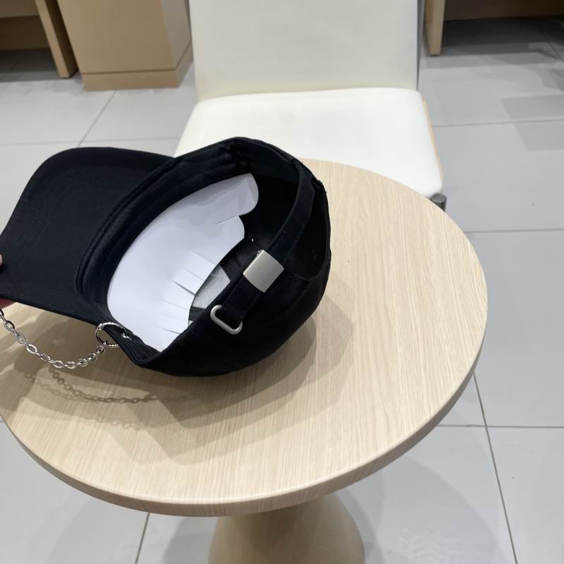 Chrome Hearts cap (120)