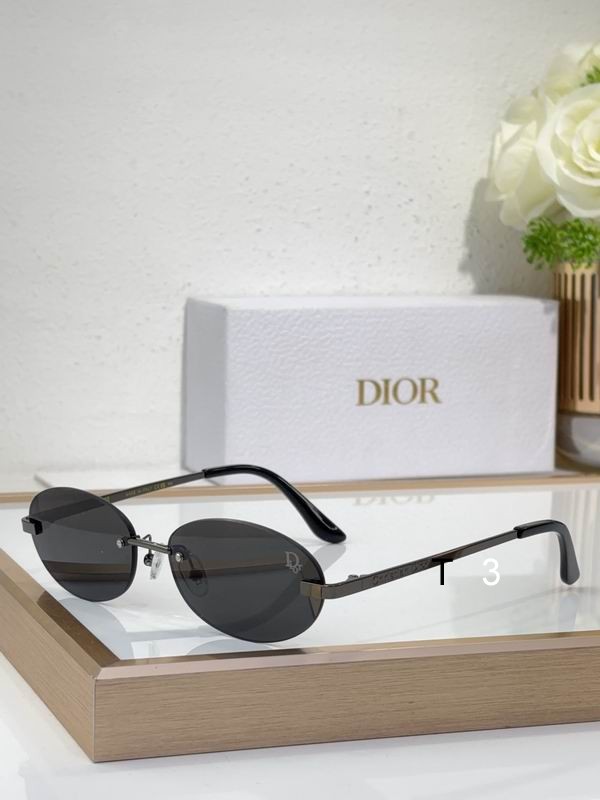 DIOR CAT29GNM 58 17 143 c03