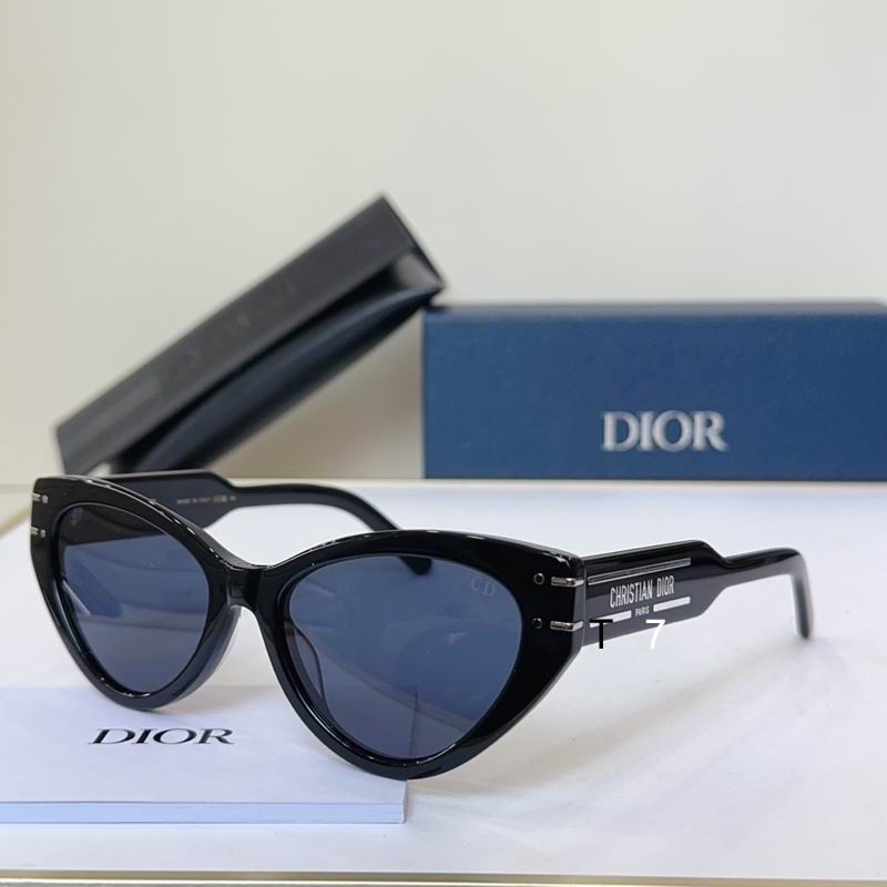 Dior 871 55 18-145 G01