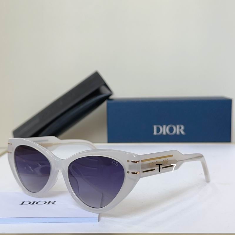 Dior 871 55 18-145 G06