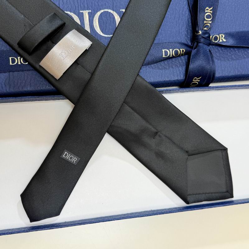 Dior Tie hm (5)
