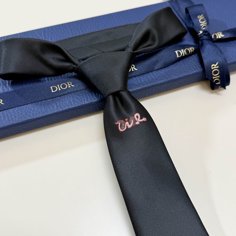 Dior Tie hm (6)