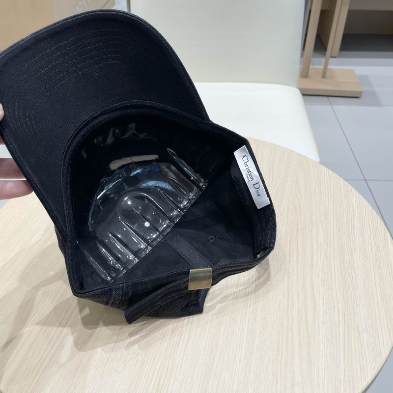 Dior cap (10)