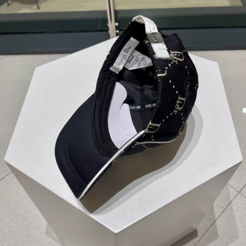 Dior cap (113)
