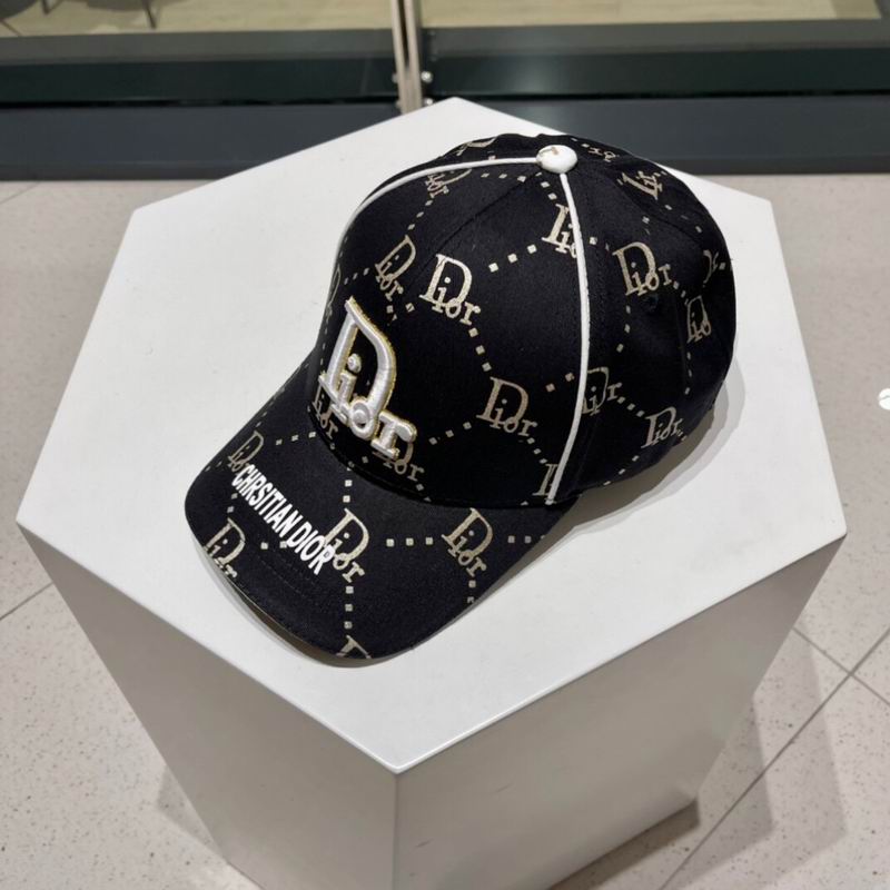 Dior cap (116)