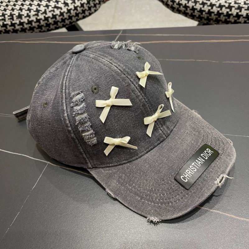 Dior cap (124)