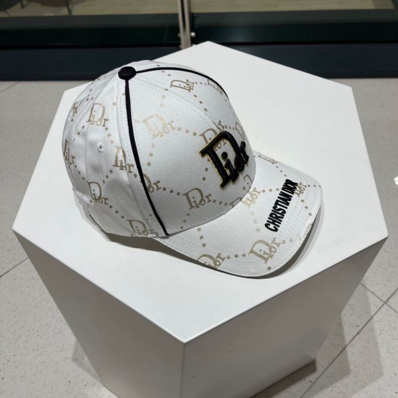 Dior cap (125)