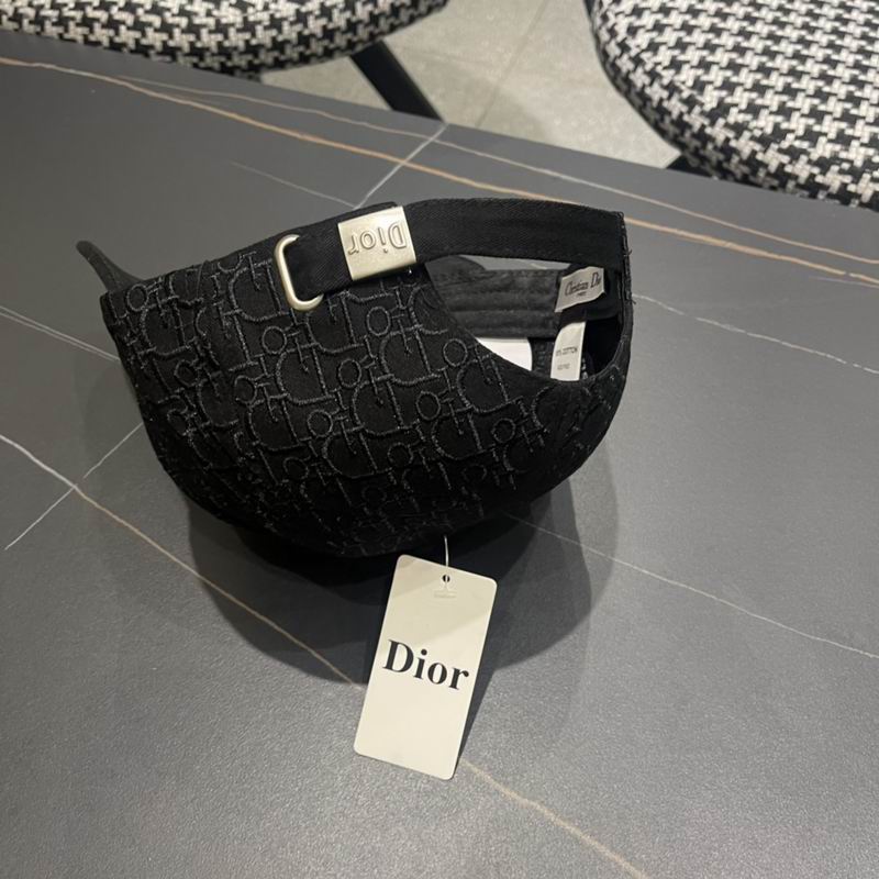 Dior cap (230)