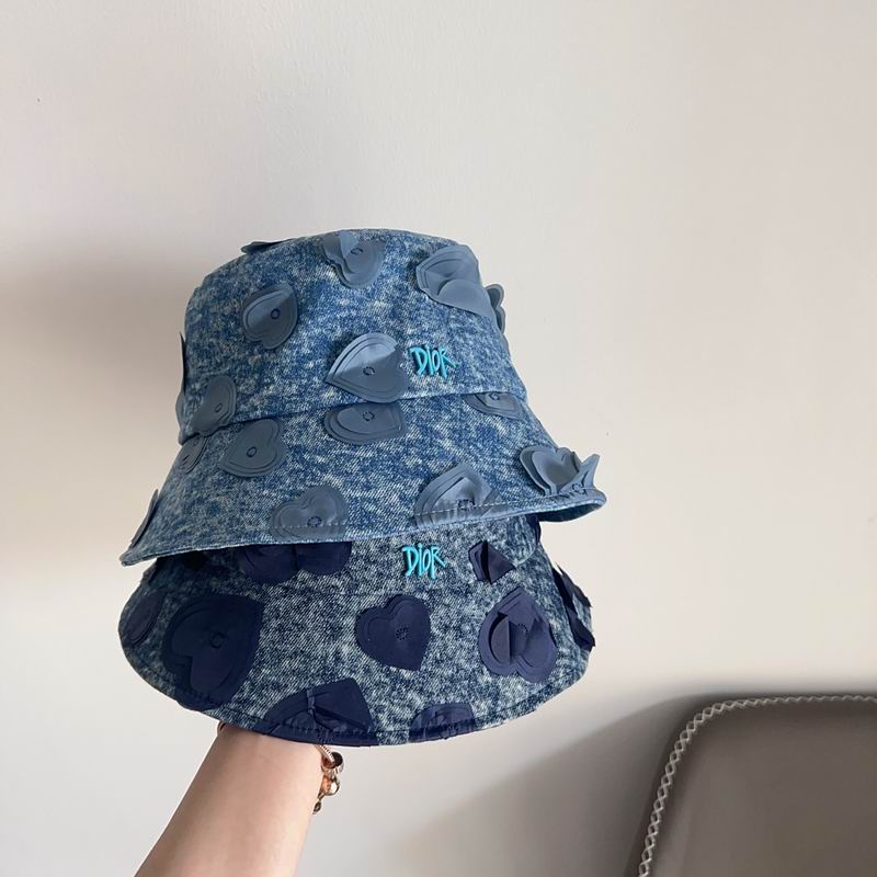 Dior hat (108)