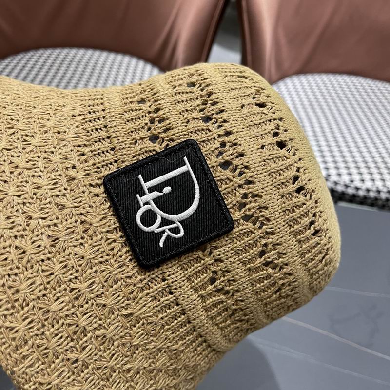Dior hat (218)