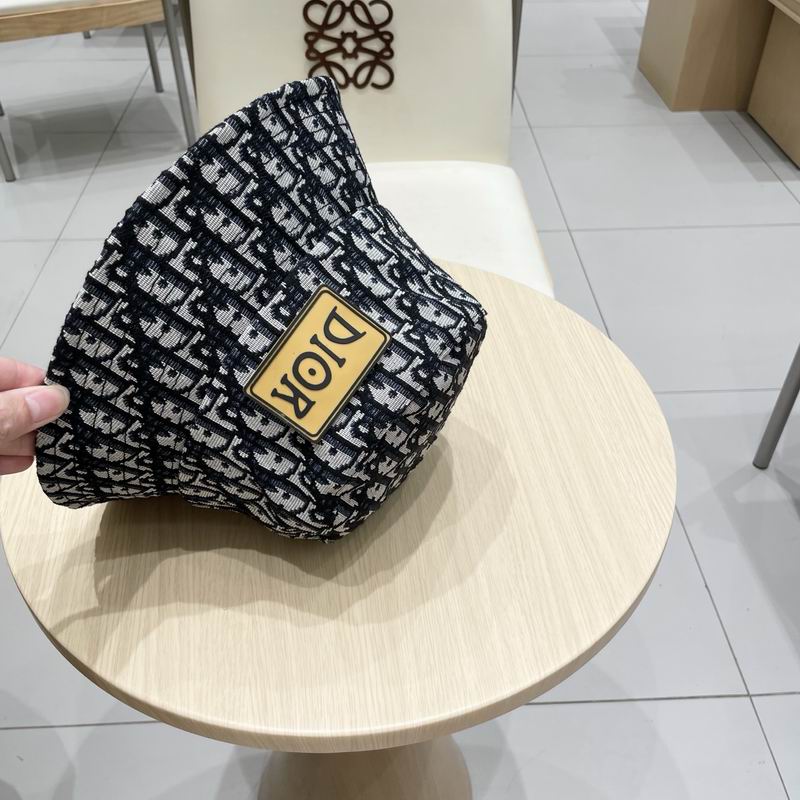 Dior hat (248)