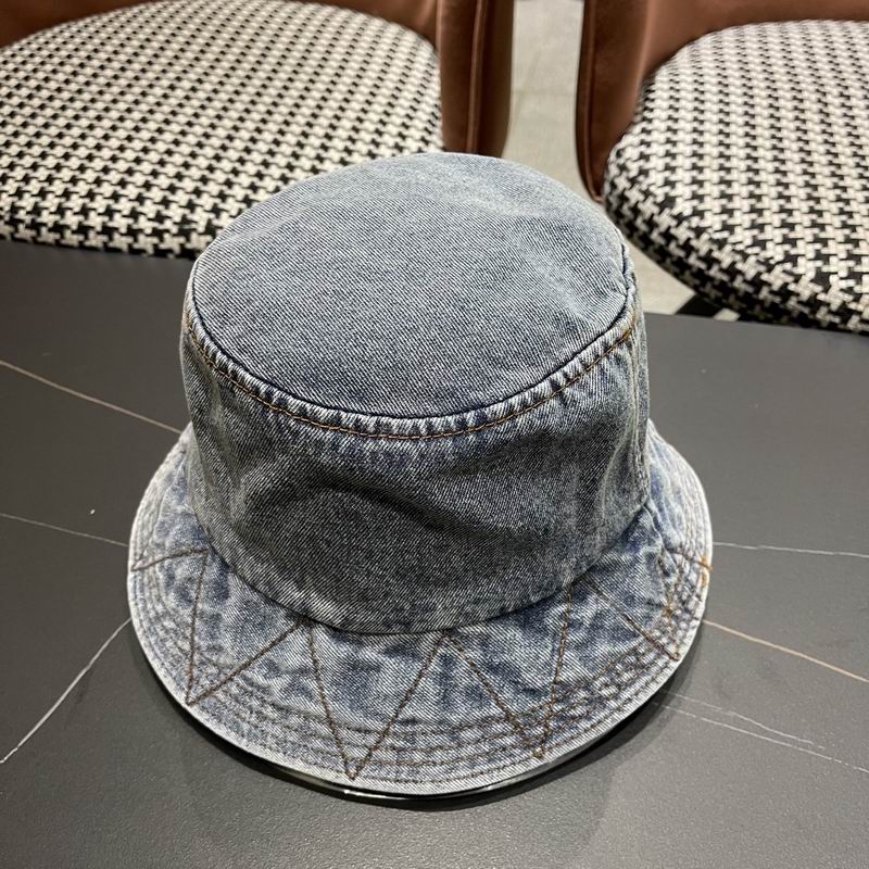 Dior hat (365)