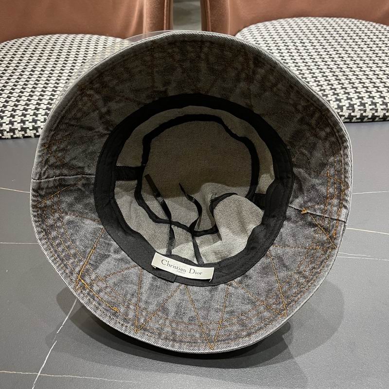 Dior hat (370)