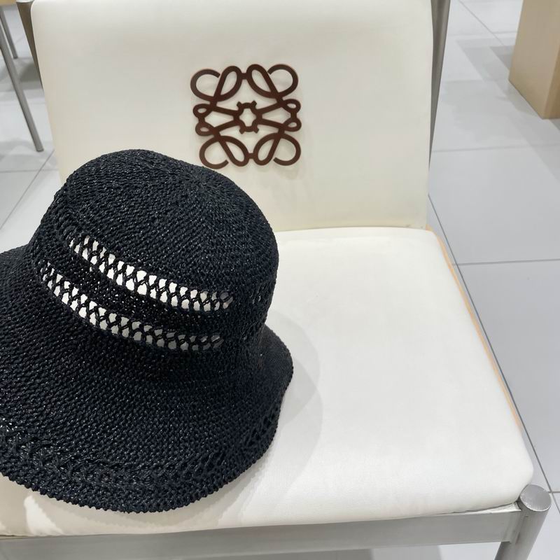 Dior hat (421)