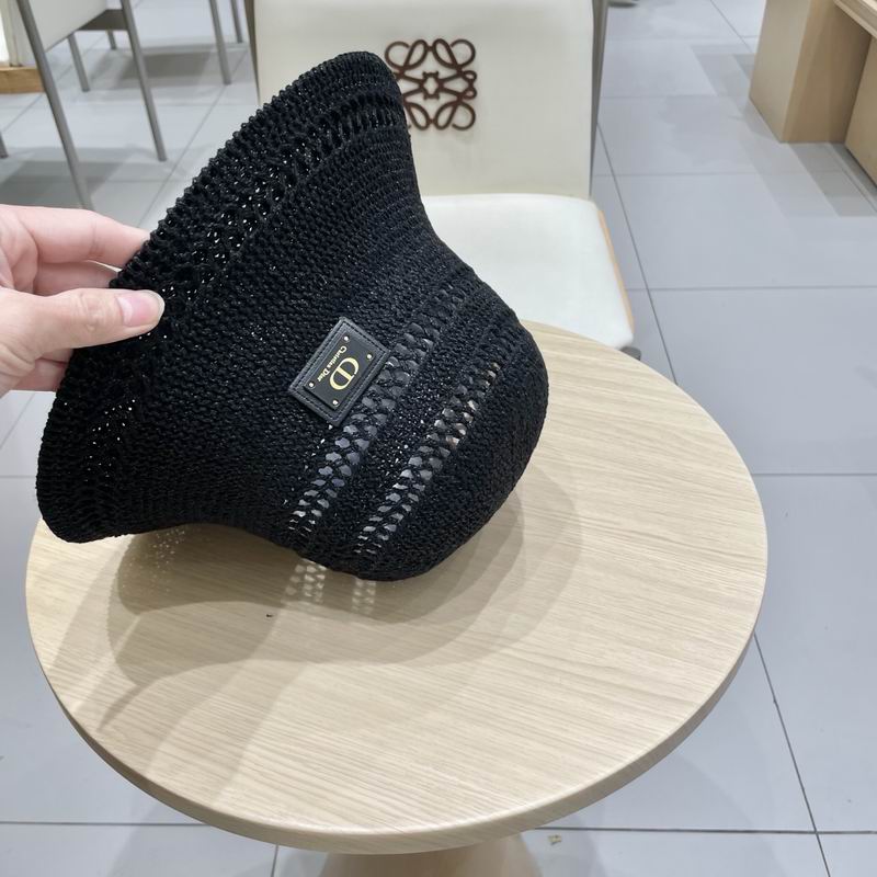 Dior hat (424)