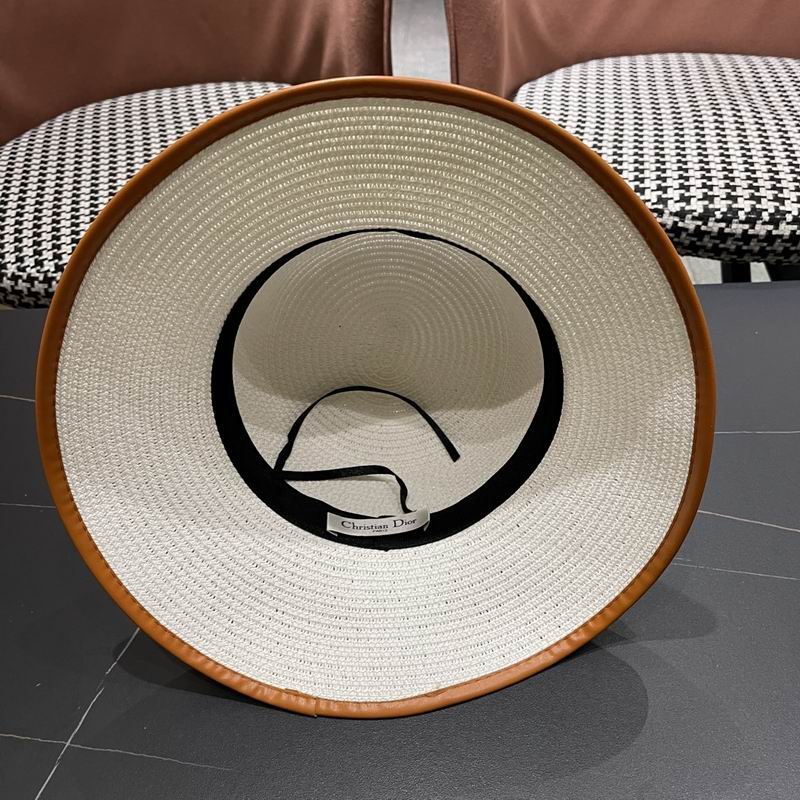 Dior top hat (1)