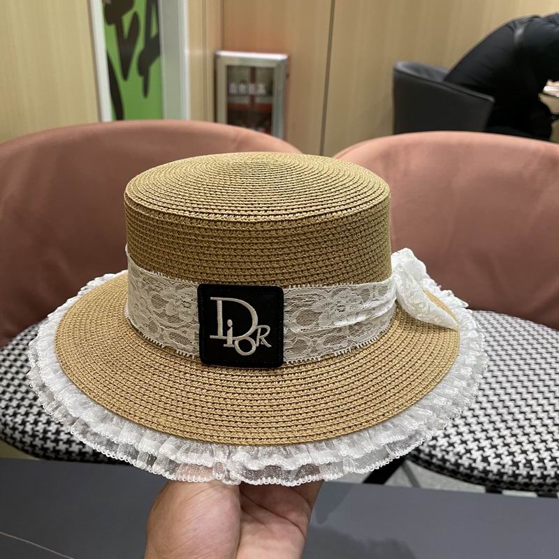 Dior top hat (150)