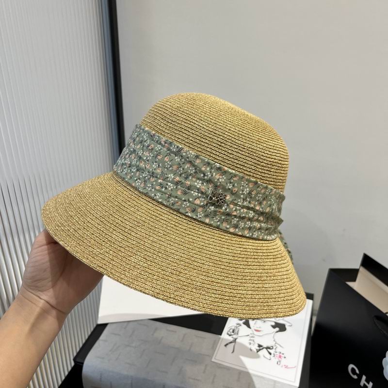 Dior top hat (154)