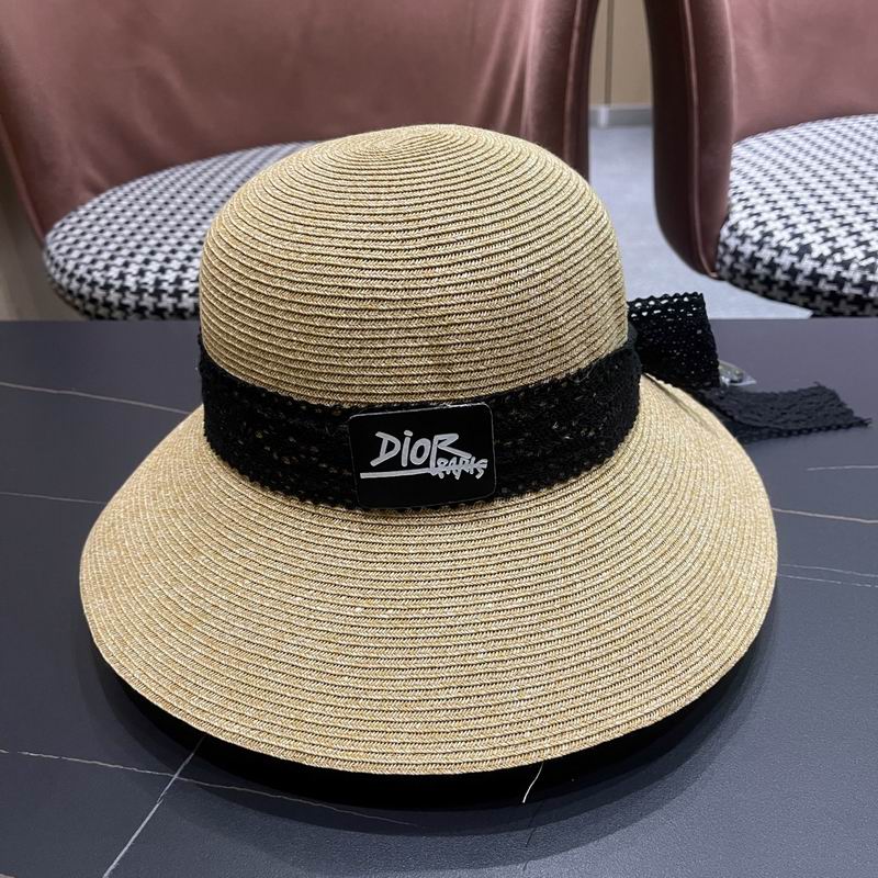 Dior top hat (220)