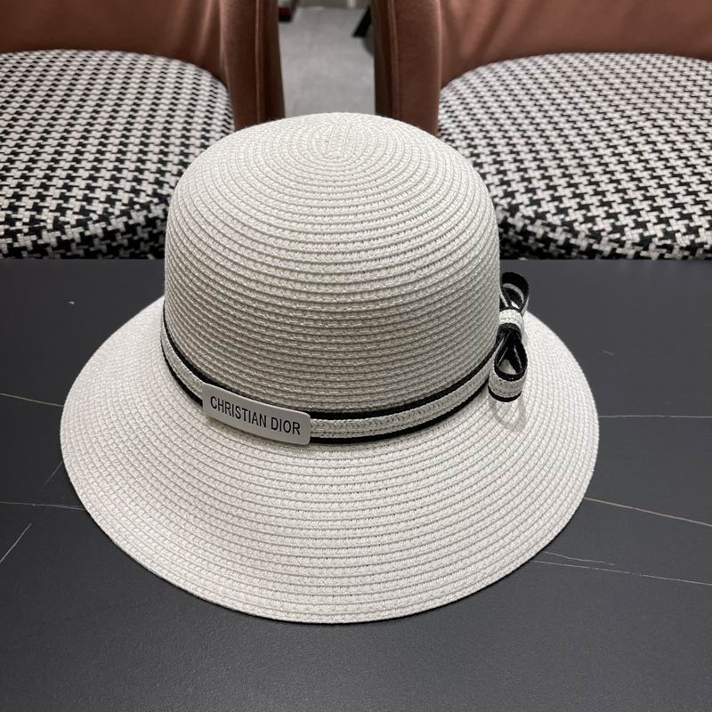 Dior top hat (230)