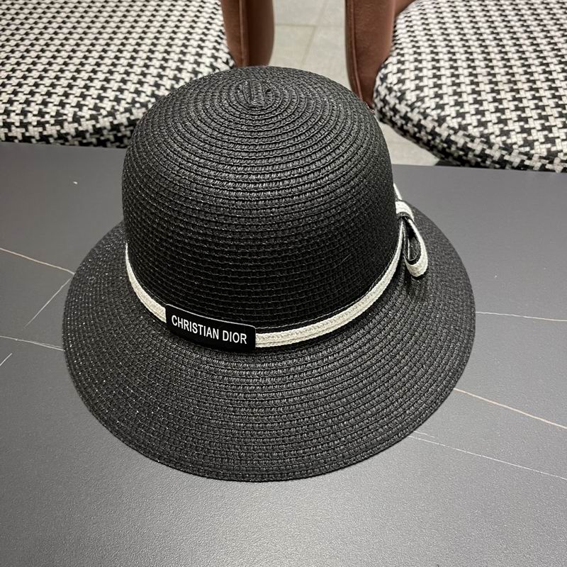 Dior top hat (241)