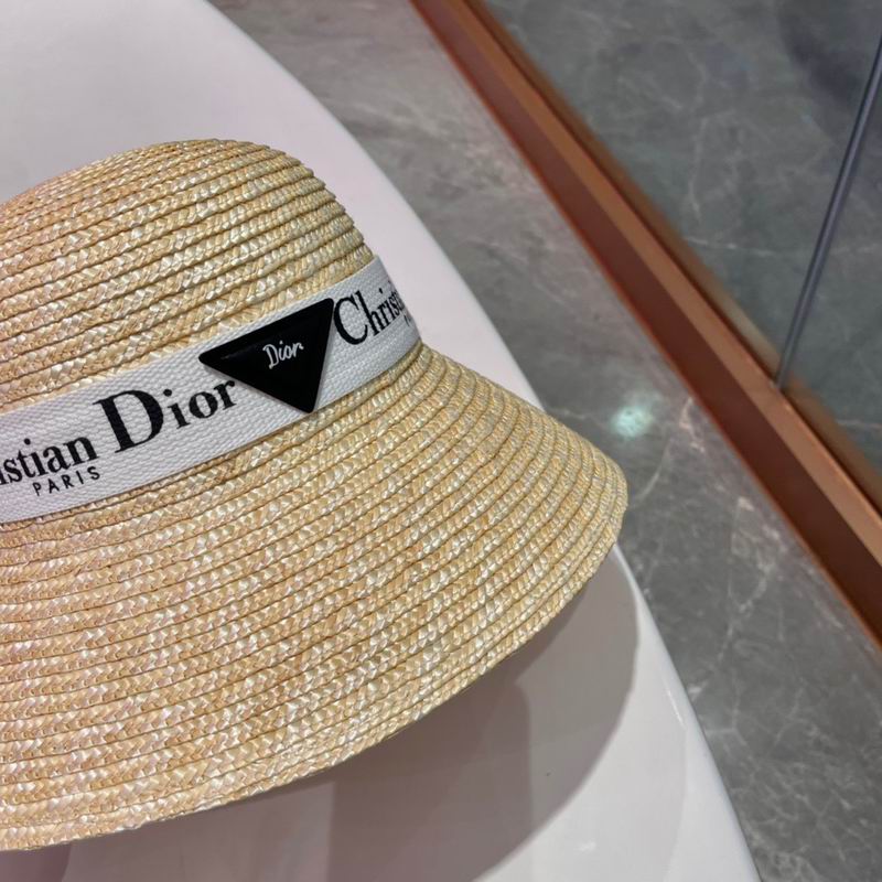 Dior top hat (369)