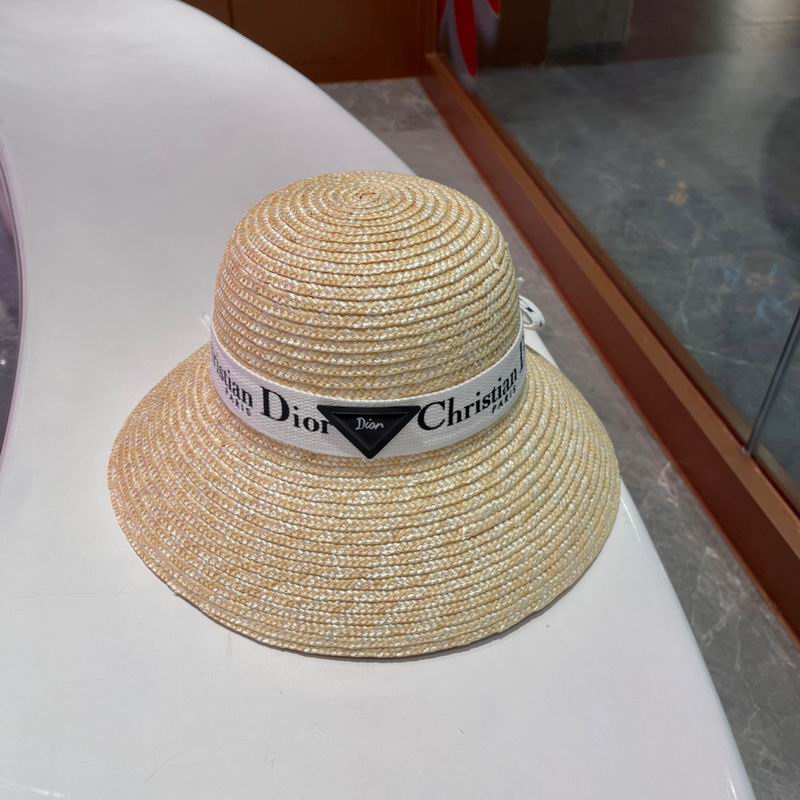 Dior top hat (372)