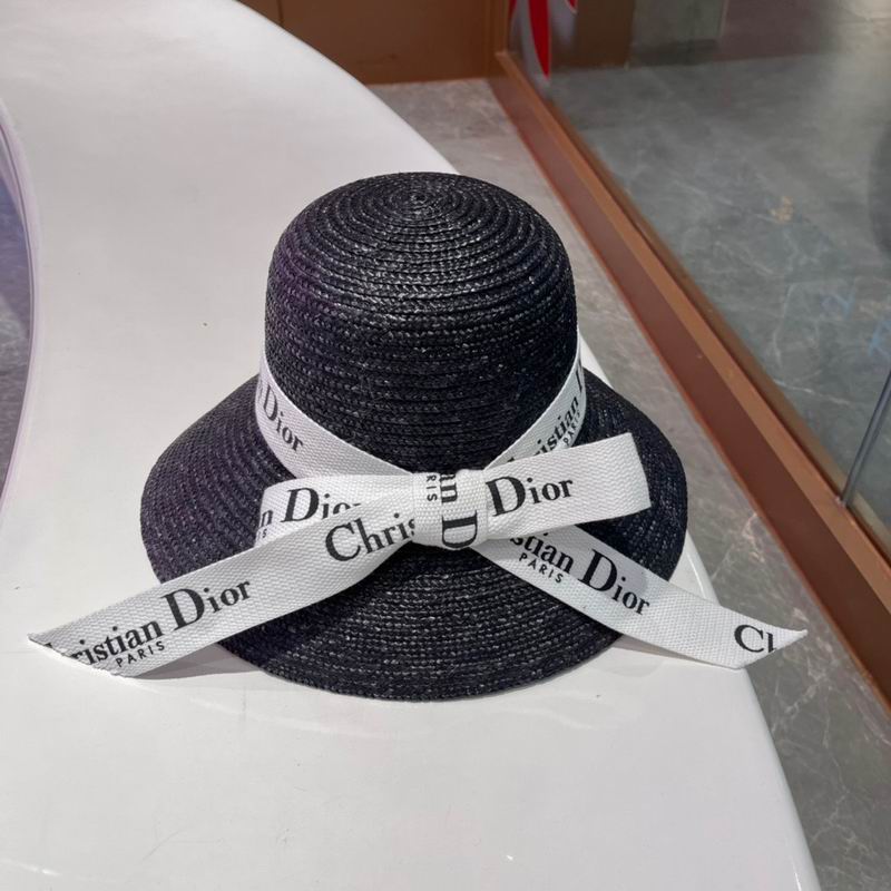 Dior top hat (381)