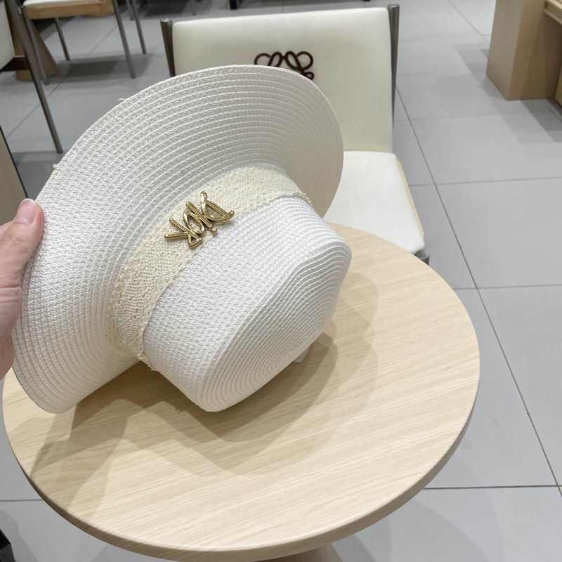 Dior top hat (84)