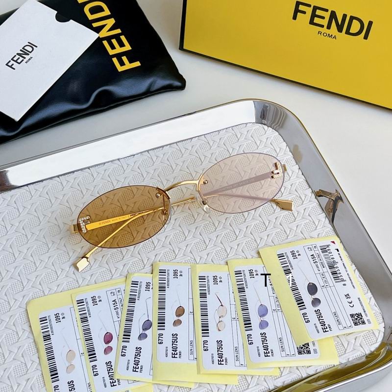 Fendi FE4075US 54-15-135 A05