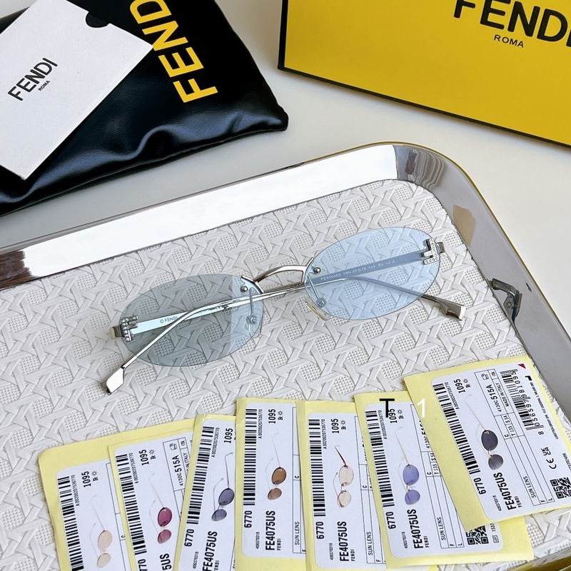 Fendi FE4075US 54-15-135 A08