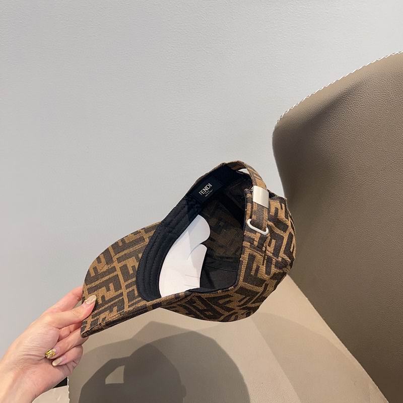 Fendi cap (117)