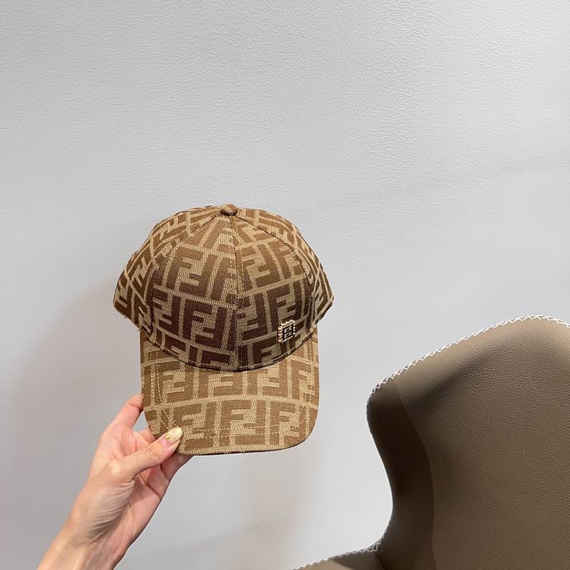 Fendi cap (130)