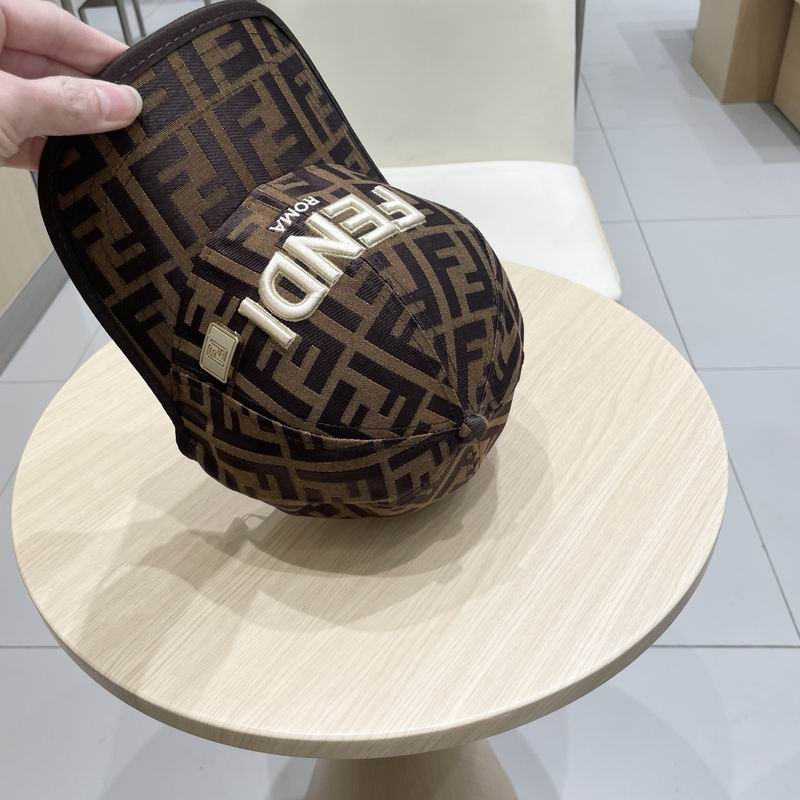 Fendi cap (3)